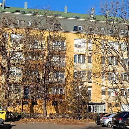 Sunset Apartman Секешфегервар Екстер'єр фото